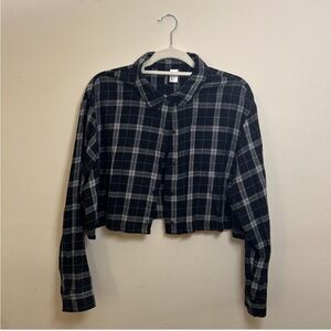 Black and White Plaid Cropped Shirt
